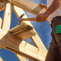 Choosing the Right Contractor for Roofing Repairs