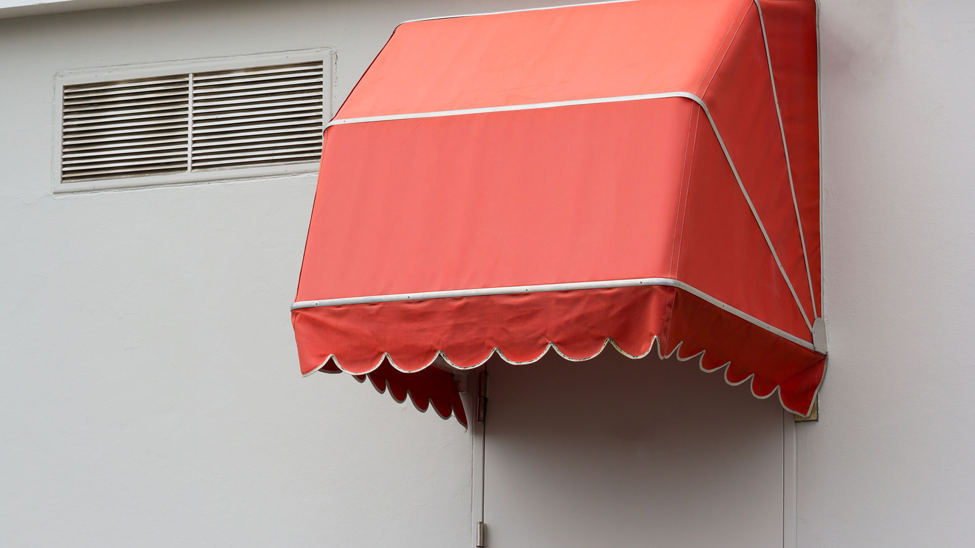 The awnings ( Markiser ) will provide you with quality, safety, and comfort at all times